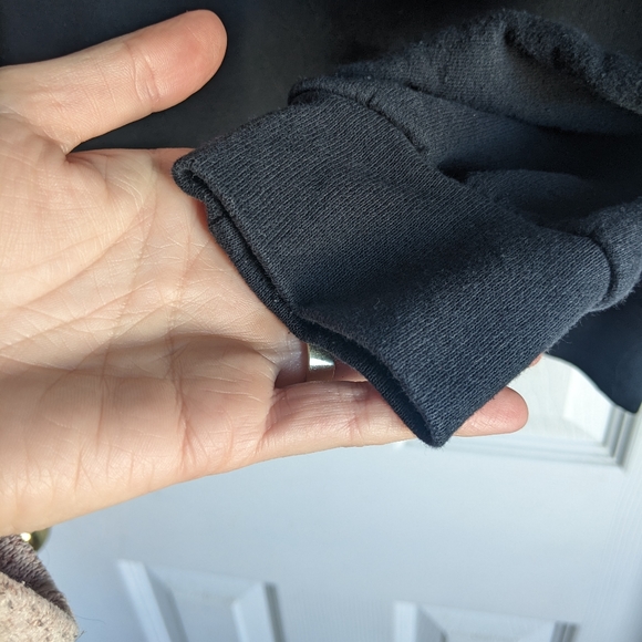 FREE with purchase 🤩 Ottawa sweater. Small. - Picture 5 of 5